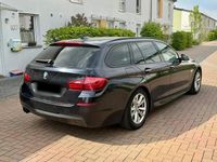 Gebraucht BMW 525 M Sport 218 PS (160 kW) 2014 Schwarz Kombi