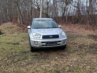 Gebraucht Toyota RAV4 150 PS (110 kW) 2001 Silber SUV