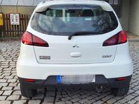 Gebraucht Mitsubishi Colt Inform 95 PS (69 kW) 2010 Weiß Kleinwagen
