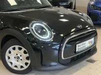 Gebraucht Mini Cooper Essential 136 PS (100 kW) 2023 Schwarz Kleinwagen