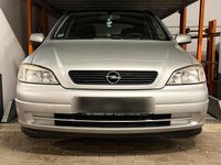 Gebraucht Opel Astra 101 PS (74 kW) 2002 Silber Coupé