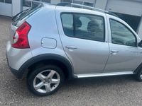 Gebraucht Dacia Sandero Stepway 86 PS (63 kW) 2010 Silber Kleinwagen
