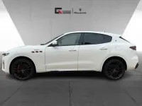 Gebraucht Maserati Levante 581 PS (427 kW) 2023 Schwarz SUV