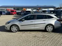 Gebraucht Opel Astra Edition 110 PS (80 kW) 2018 Unbekannt (metallic) Kombi