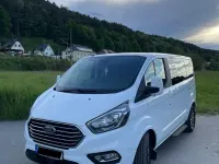 Gebraucht Ford Tourneo Titanium 170 PS (125 kW) 2018 Weiß Van / Kleinbus