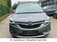 Gebraucht Opel Zafira Innovation 140 PS (102 kW) 2017 Grau Van / Kleinbus