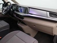 Gebraucht VW Multivan Life 150 PS (110 kW) 2025 Indiumgrau Van