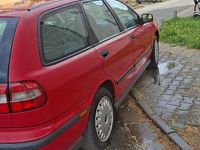 Gebraucht Volvo V40 116 PS (85 kW) 1999 Rot Kombi