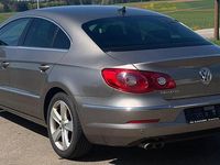 Second-hand VW Passat Basis 140 CP (102 kW) 2011 Maro Berlinǎ