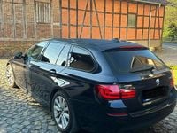 Gebraucht BMW 525 217 PS (159 kW) 2013 Blau Kombi