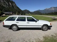 Gebraucht Mercedes 230 132 PS (97 kW) 1987 Weiß Limousine