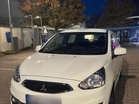 Gebraucht Mitsubishi Space Star 71 PS (52 kW) 2019 Weiß Kleinwagen