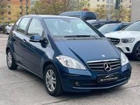 Gebraucht Mercedes A160 95 PS (69 kW) 2012 Blau Limousine