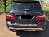 Second-hand Mercedes ML350 231 CP (169 kW) 2012 Negru SUV
