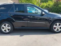 Gebraucht Mercedes ML320 224 PS (164 kW) 2007 Schwarz SUV
