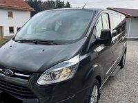Gebraucht Ford Tourneo Titanium 155 PS (114 kW) 2015 Grau Van / Kleinbus