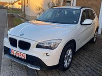 Gebraucht BMW X1 150 PS (110 kW) 2010 Alpinweiß iii SUV