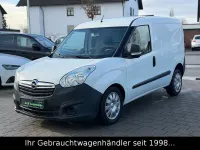 Gebraucht Opel Combo 105 PS (77 kW) 2018 Weiß Van / Kleinbus