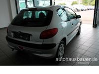 gebraucht Peugeot 206 Premium 75 1.4 55 kW 5-Gang ! Nur an Gewerbe/Export !