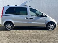 Gebraucht Mercedes Vaneo 125 PS (91 kW) 2005 Silber Van / Kleinbus