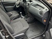 gebraucht Dacia Duster Laureate 1.6 16V 4x4 mit Offroad Reifen