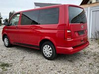 Gebraucht VW T6 150 PS (110 kW) 2017 Rot Van