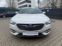 Usado Opel Insignia OPC 260 HP (191 kW) 2017 Branco Sedan