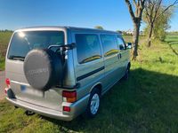 Second-hand VW Caravelle 115 CP (84 kW) 1998 Argintiu Van