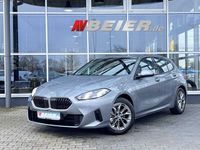 Gebraucht BMW 120 156 PS (114 kW) 2024 Skyscraper grau Kleinwagen