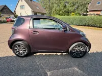 Gebraucht Toyota iQ 98 PS (72 kW) 2009 Violet Kleinwagen