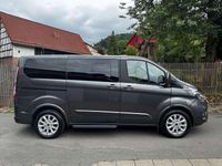 Gebraucht Ford Tourneo Titanium 170 PS (125 kW) 2019 Magneticgrau metallic Van / Kleinbus