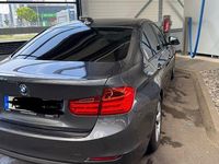 Gebraucht BMW 320 Efficient Dynamics 163 PS (119 kW) 2013 Grau Limousine