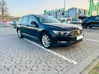 Gebraucht VW Passat Trendline 125 PS (91 kW) 2018 Schwarz Kombi