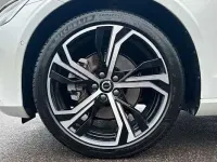 Gebraucht Volvo V60 Plus 197 PS (144 kW) 2025 Weiß Kombi