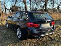 Gebraucht BMW 320 190 PS (139 kW) 2016 Blau Kombi