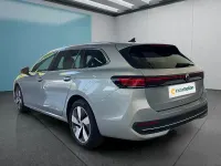 Gebraucht VW Passat 150 PS (110 kW) 2025 Silber Kombi