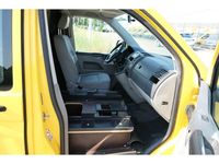 Second-hand VW Transporter 84 CP (61 kW) 2011 Galben Van