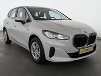 Gebraucht BMW 225 245 PS (180 kW) 2022 Weiß Van / Kleinbus