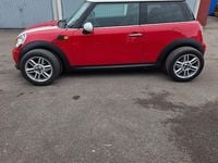 Gebraucht Mini Cooper 122 PS (89 kW) 2011 Rot Kleinwagen