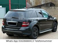 Gebraucht Mercedes ML320 224 PS (164 kW) 2007 Schwarz SUV