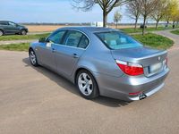 Second-hand BMW 520 174 CP (127 kW) 2003 Gri Berlinǎ