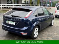Gebraucht Ford Focus Viva 101 PS (74 kW) 2011 Blau Limousine