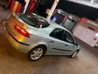 Gebraucht Renault Laguna II 107 PS (78 kW) 2002 Grau Limousine