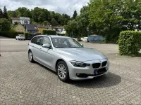 Gebraucht BMW 318 Basis 143 PS (105 kW) 2014 Grau Kombi