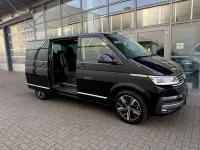 Gebraucht VW Multivan Generation Six 204 PS (150 kW) 2022 Schwarz Van / Kleinbus