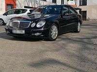 Gebraucht Mercedes E320 Avantgarde 190 PS (139 kW) 2006 Schwarz Limousine