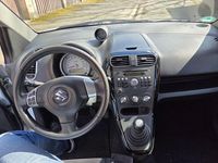 Gebraucht Suzuki Splash Active+ 94 PS (69 kW) 2014 Weiß Kleinwagen