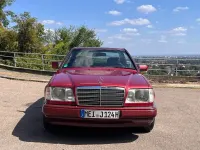 Gebraucht Mercedes E230 150 PS (110 kW) 1994 Rot Limousine