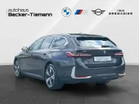 Gebraucht BMW i5 250 kW (340 PS) 2024 Sophistograu brillanteffekt Kombi