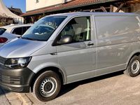 Gebraucht VW Transporter 114 PS (83 kW) 2017 Silber Van